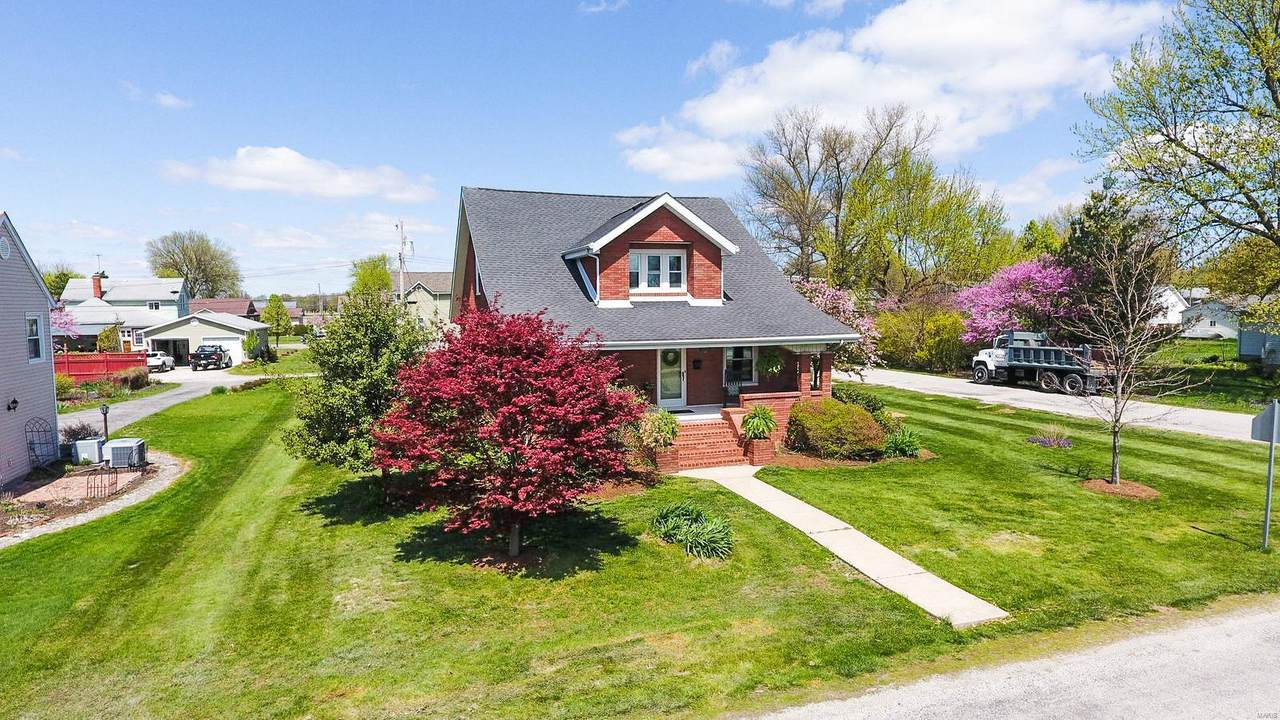601 1st Street - Photo 1