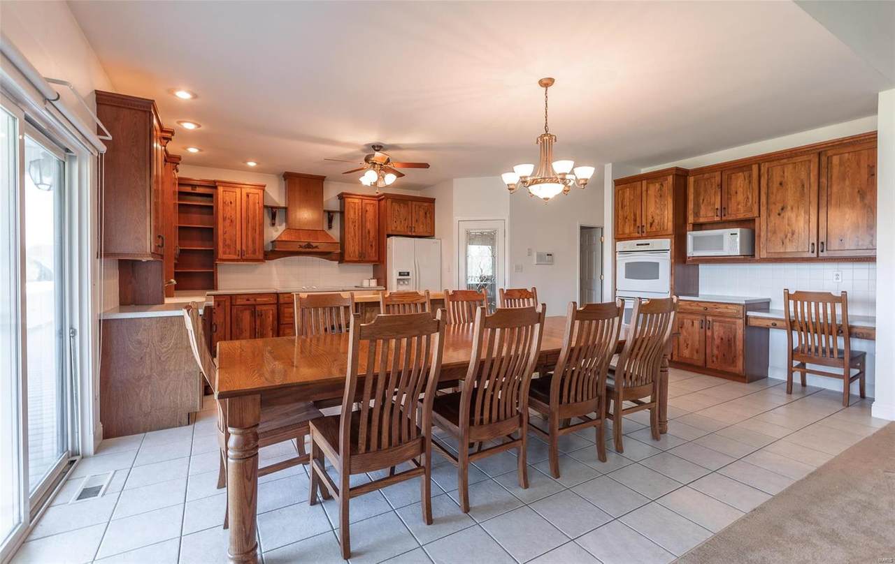 10356 Bounds Road, SHIPMAN, IL 62685 (21025578) Tarrant & Harman