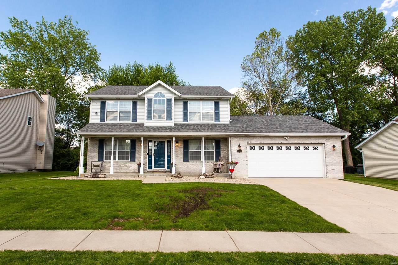 1210 Illini Drive - Photo 1