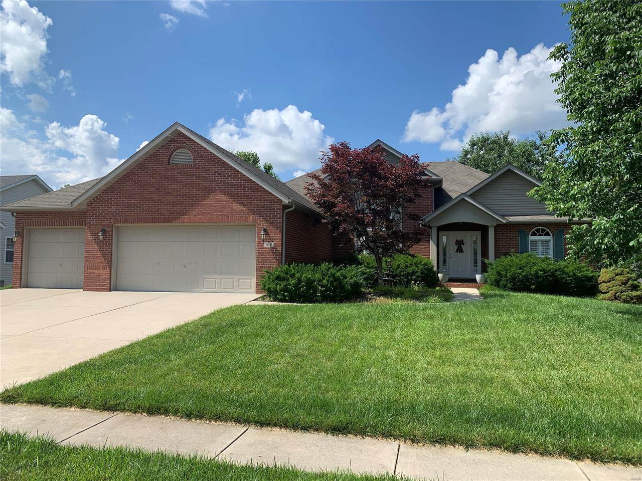 2631 Lauren Lake Drive - Photo 1