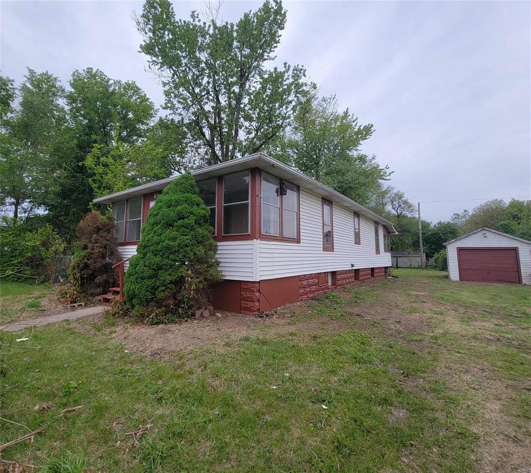 219 Lenox Avenue - Photo 1