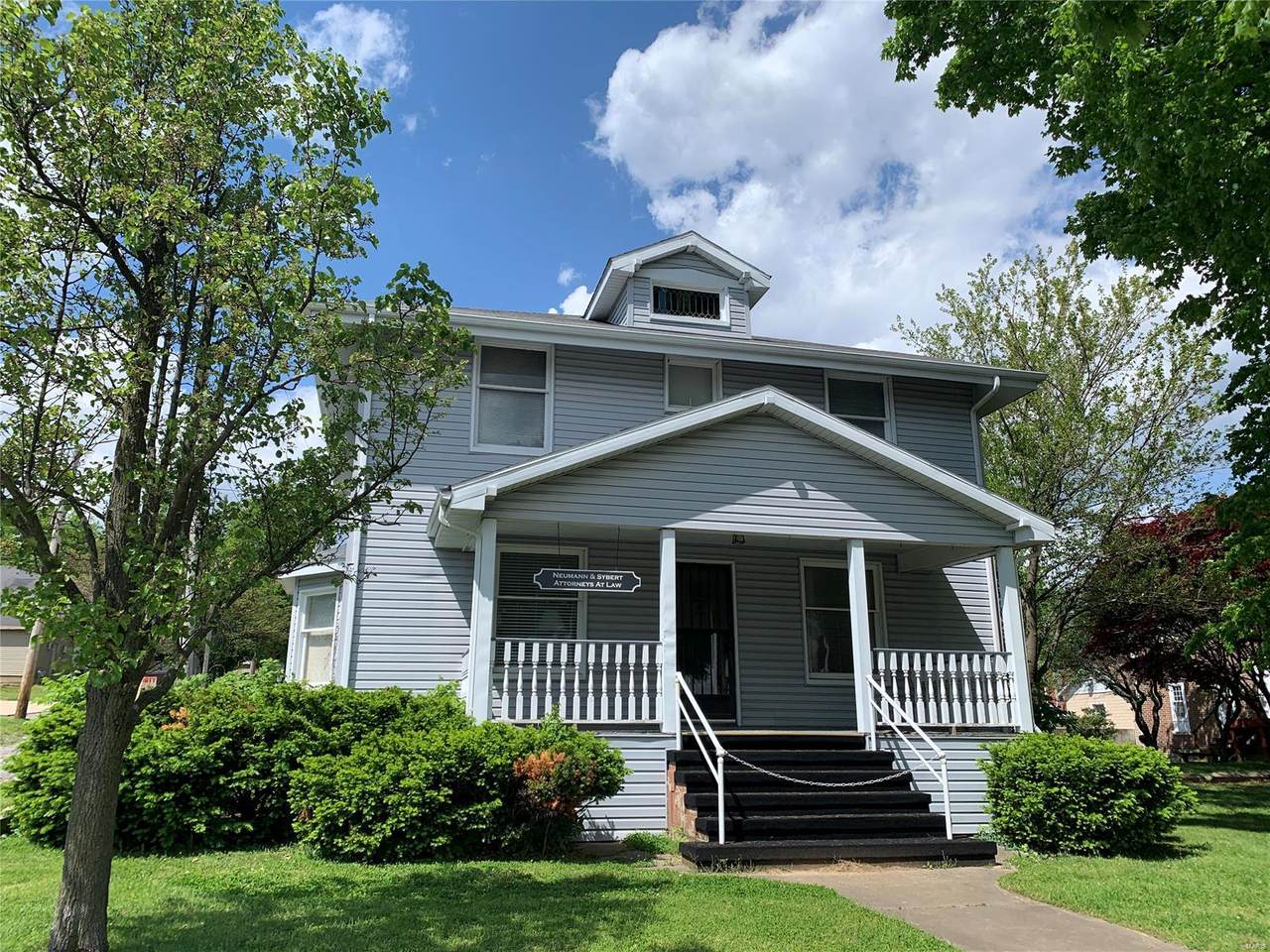 115 College - Photo 1