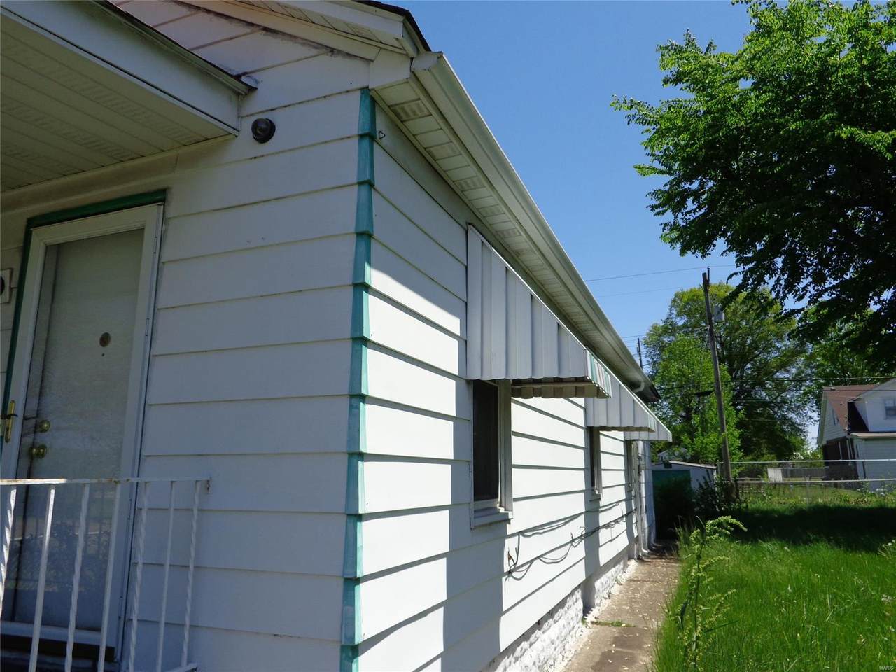 1020 State Street - Photo 1