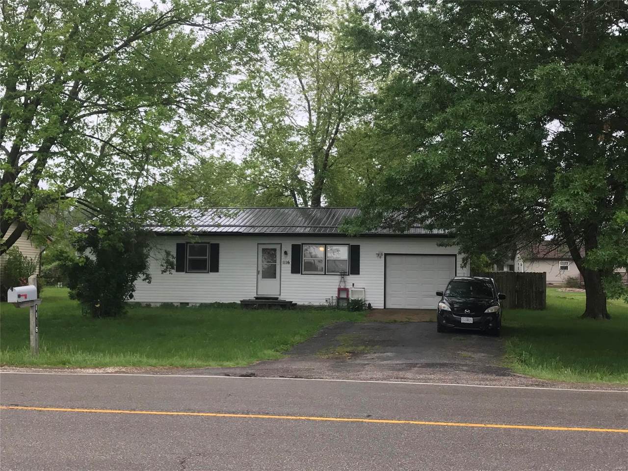 1116 James Blvd. - Photo 1