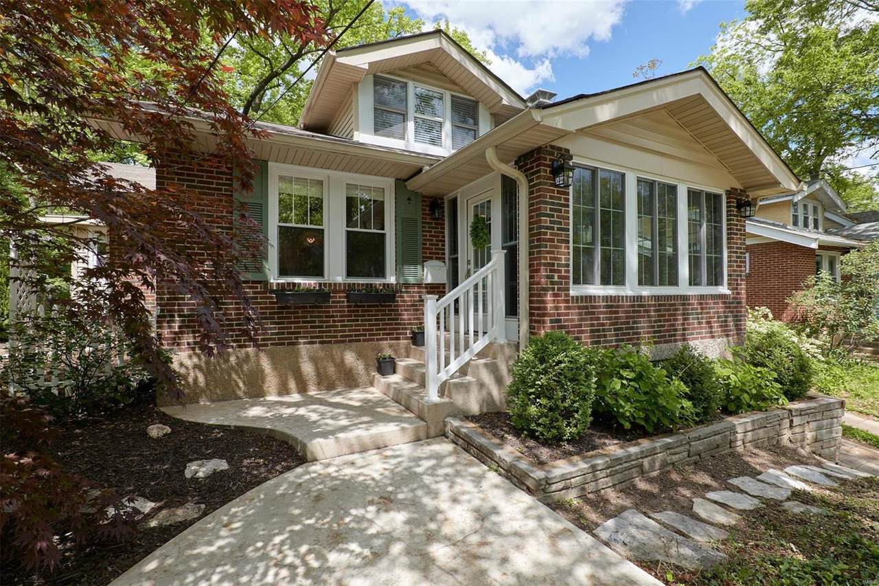 401 Summit Avenue - Photo 1