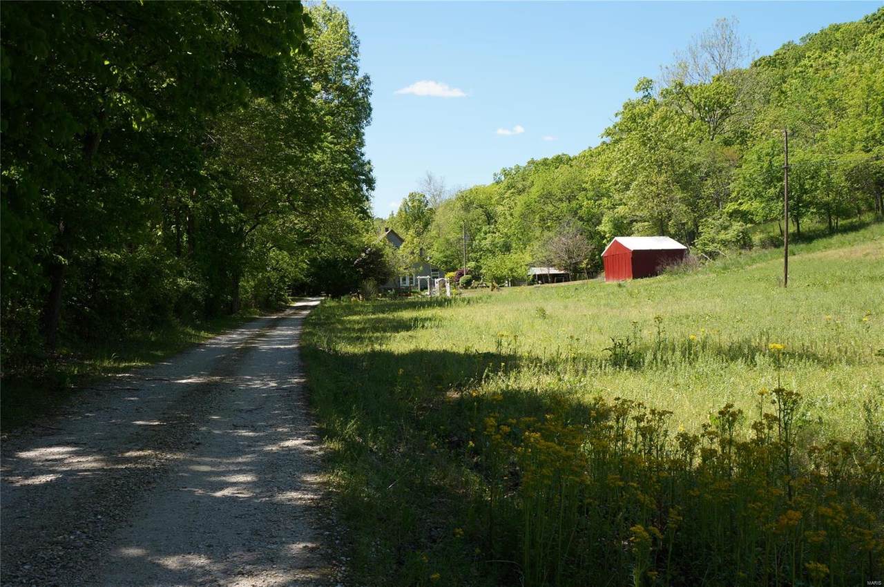 1213 Poor Farm Hollow - Photo 1