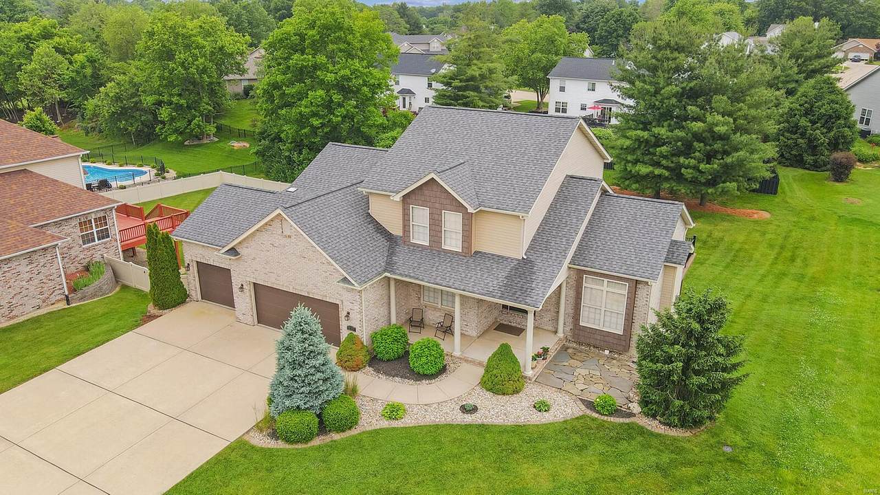135 Savannah Court - Photo 1
