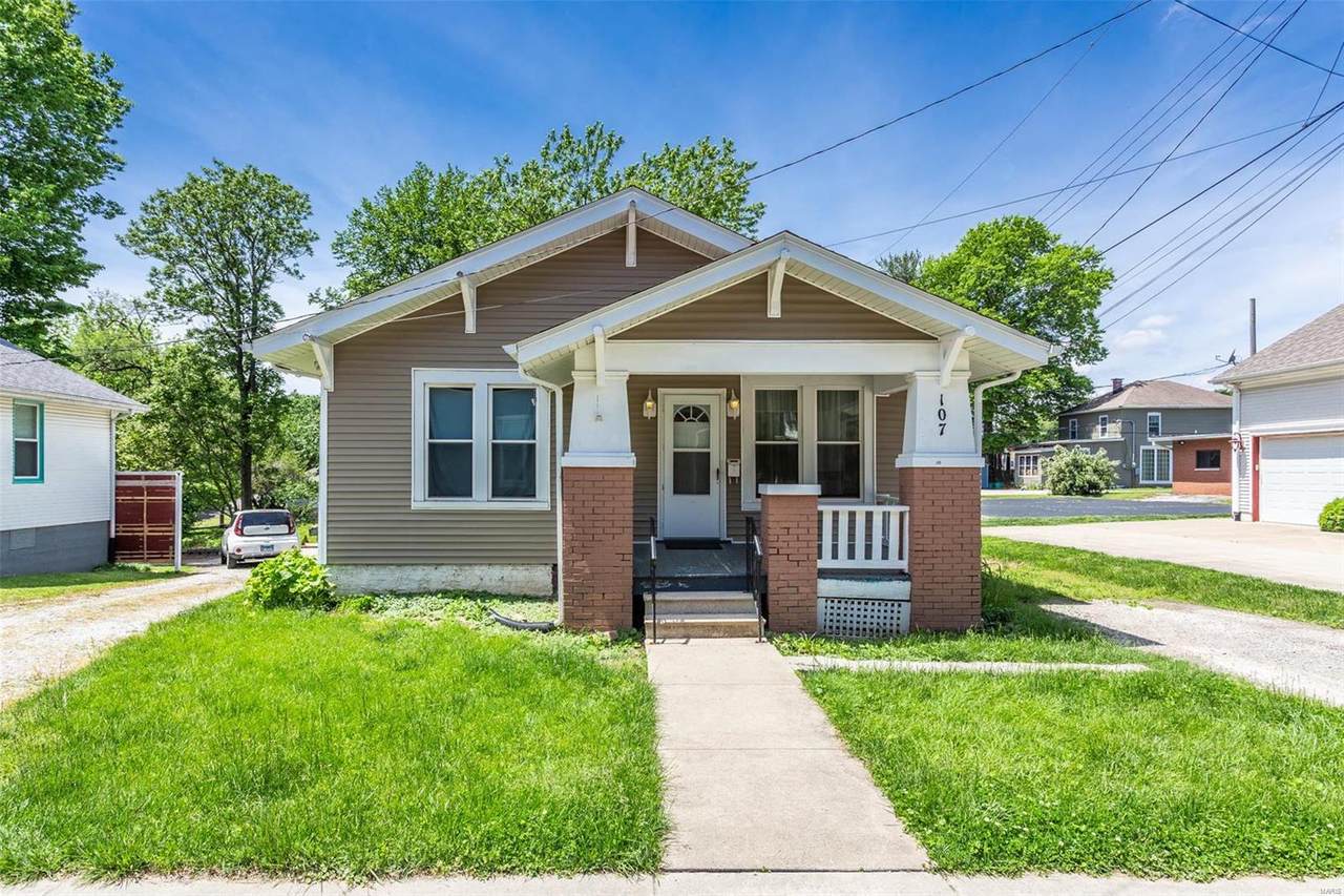 107 Guernsey Street - Photo 1