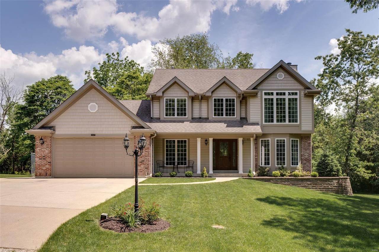 2117 Susan Place - Photo 1