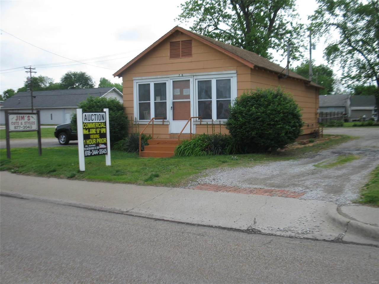 2720 Nameoki Rd - Photo 1