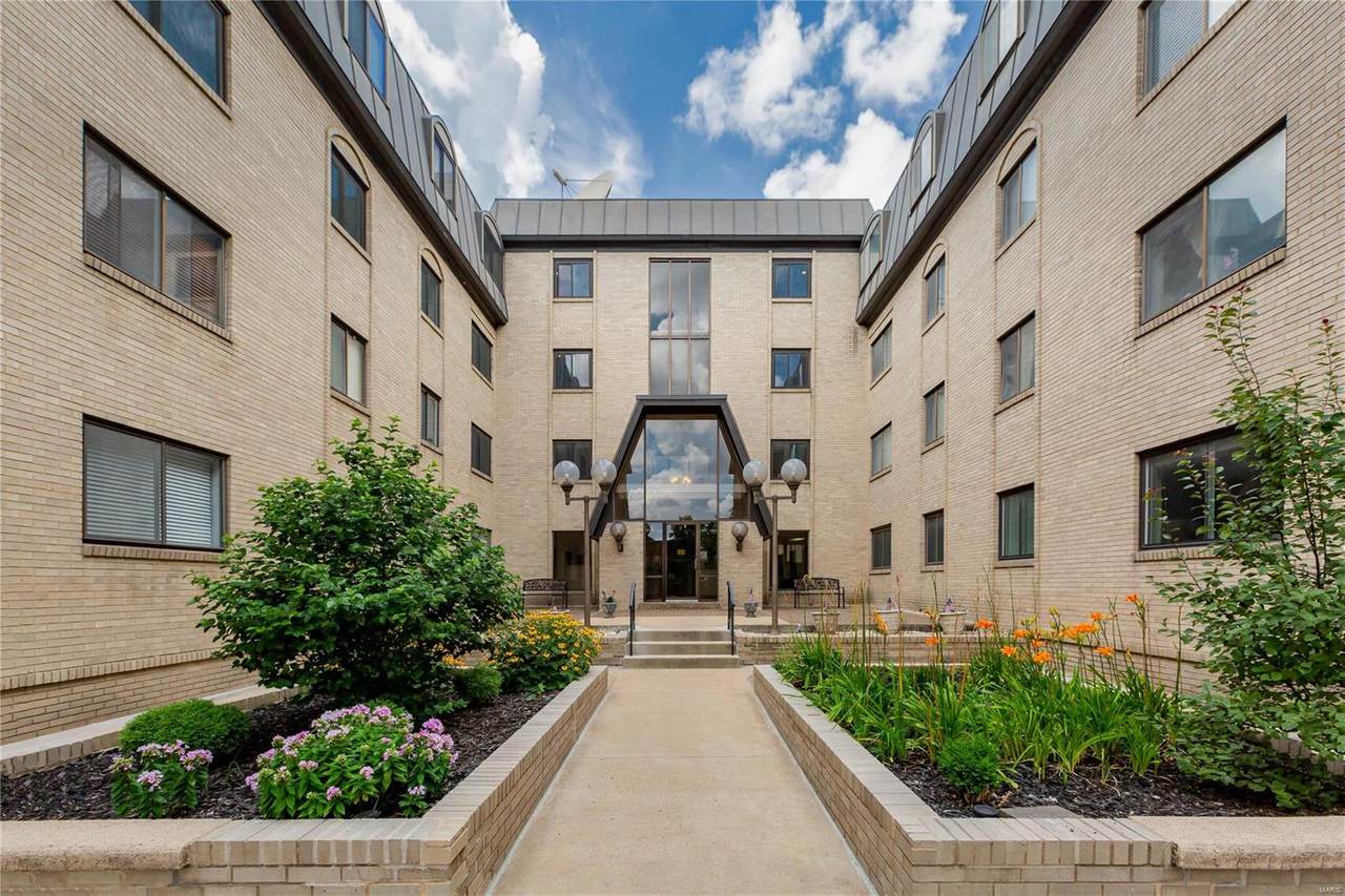 4355 Maryland Avenue - Photo 1