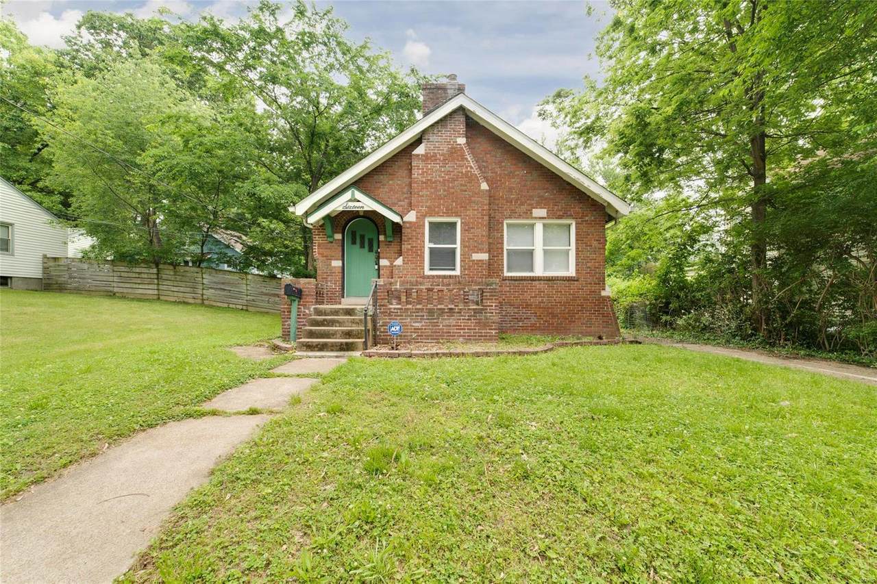 16 Georgia Avenue - Photo 1