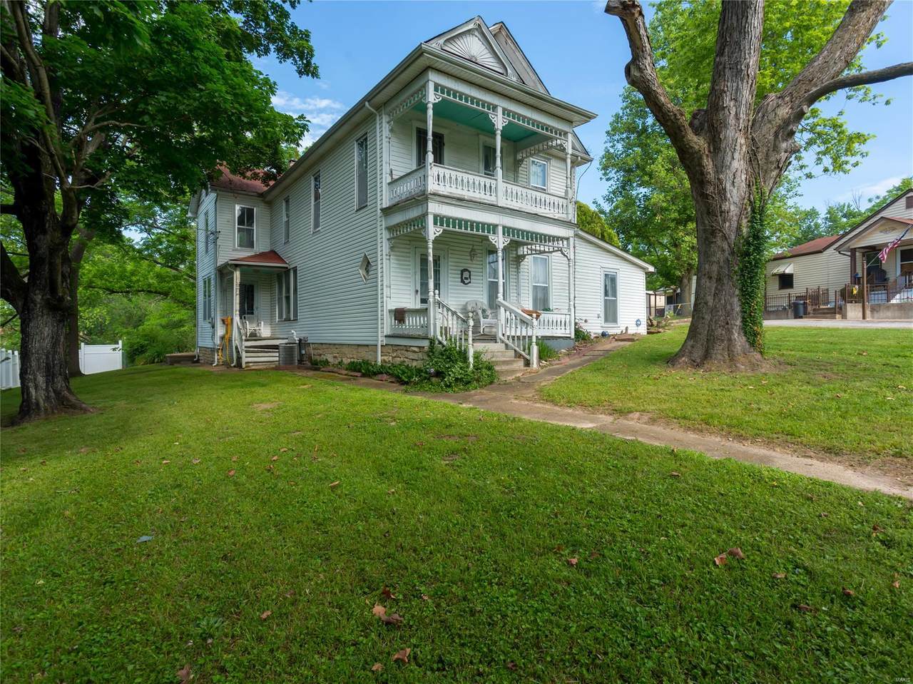 8629 High Street - Photo 1