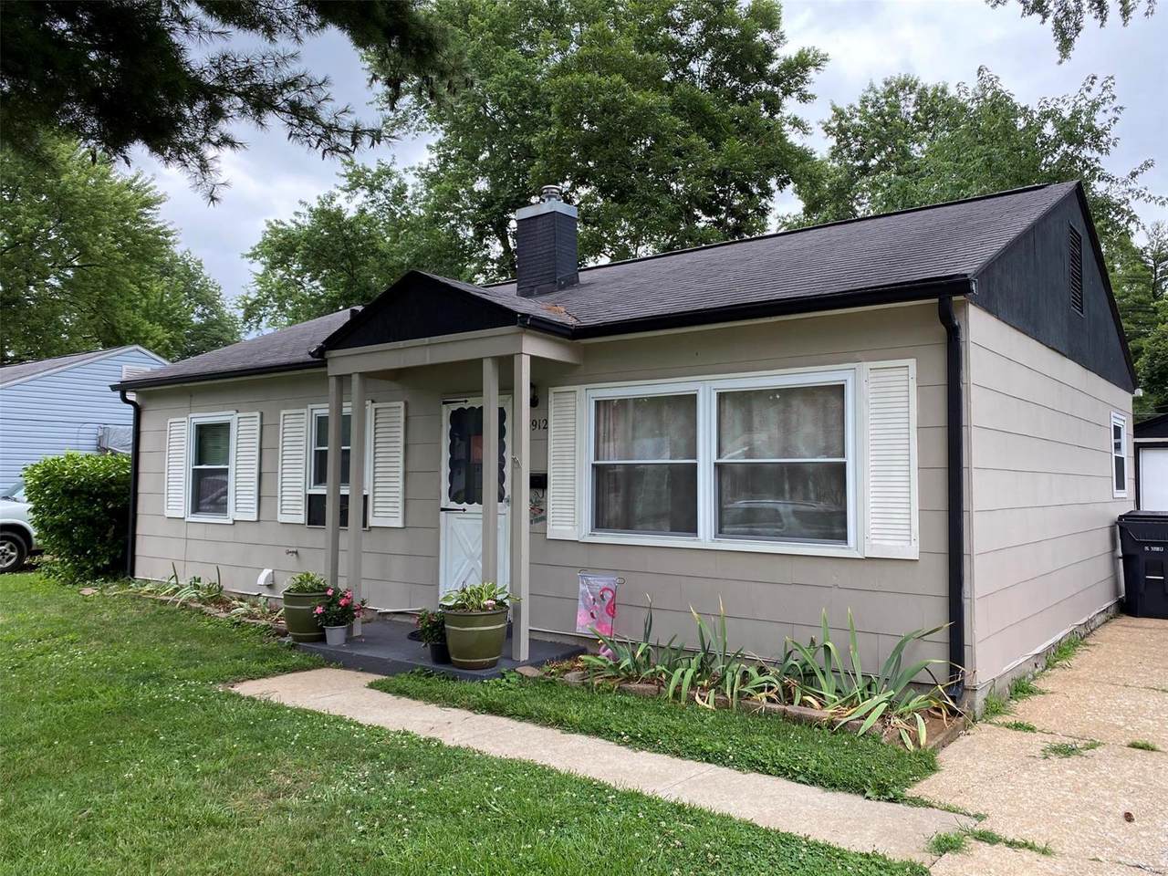3912 Park Drive - Photo 1