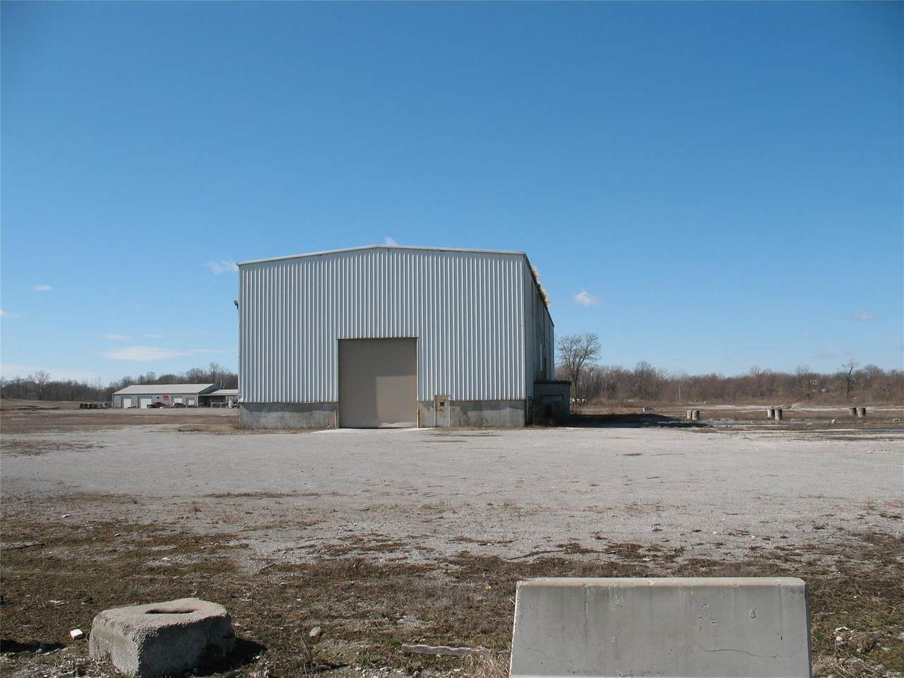 733 Rose Con - Photo 1