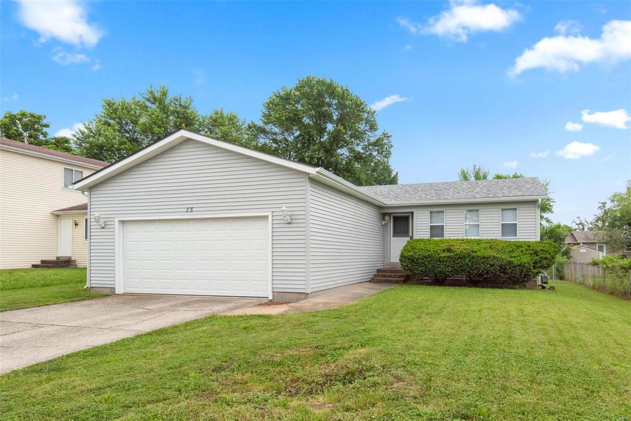15 Laura Hill Road - Photo 1