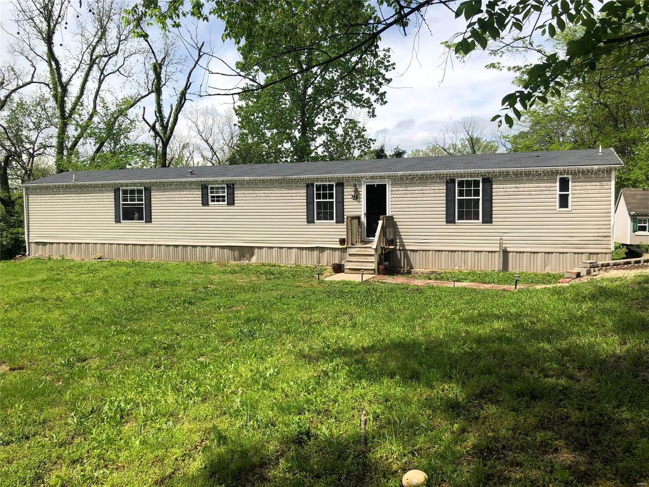 12 South Drive - Photo 1