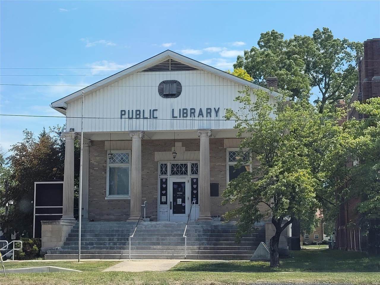 214 School Street - Photo 1