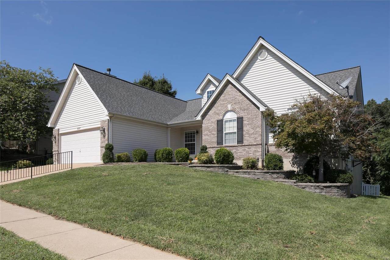 5107 Romaine Spring Drive - Photo 1