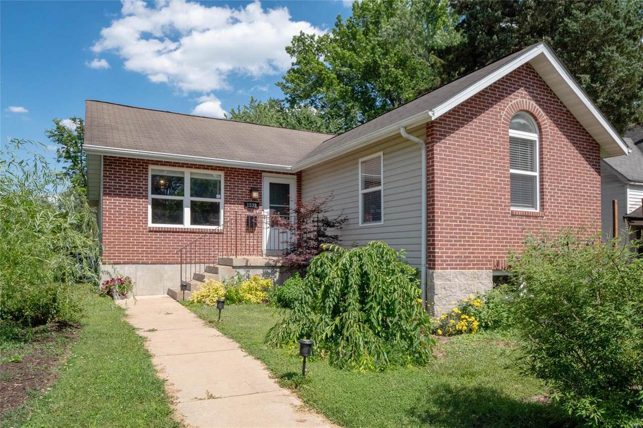 1538 Purdue Avenue - Photo 1