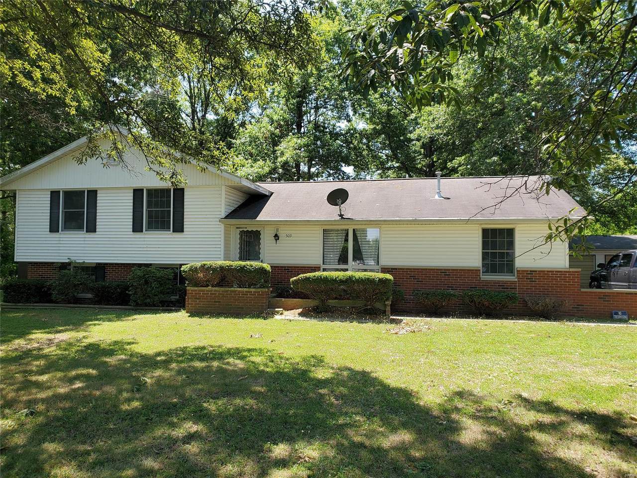 509 Chestnut - Photo 1