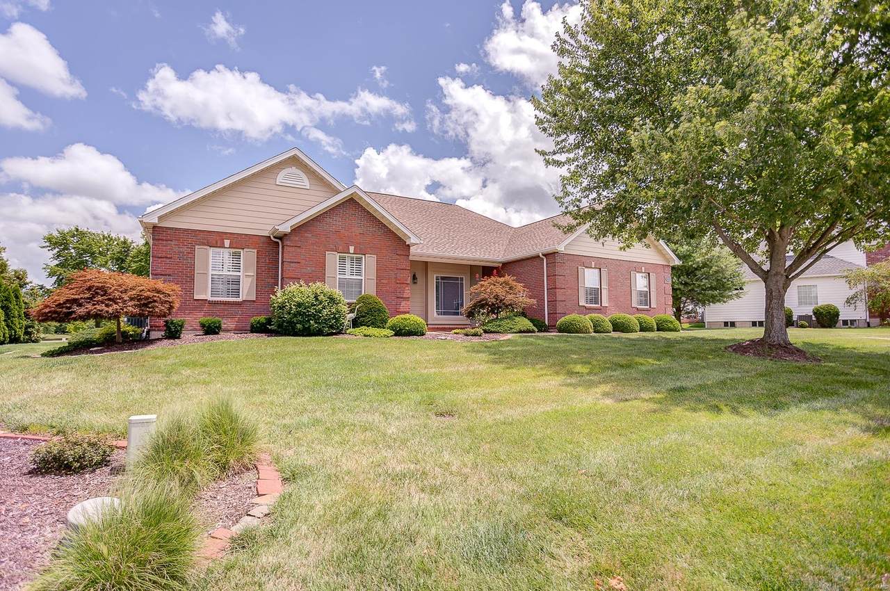 7344 Wolf Lake Court - Photo 1