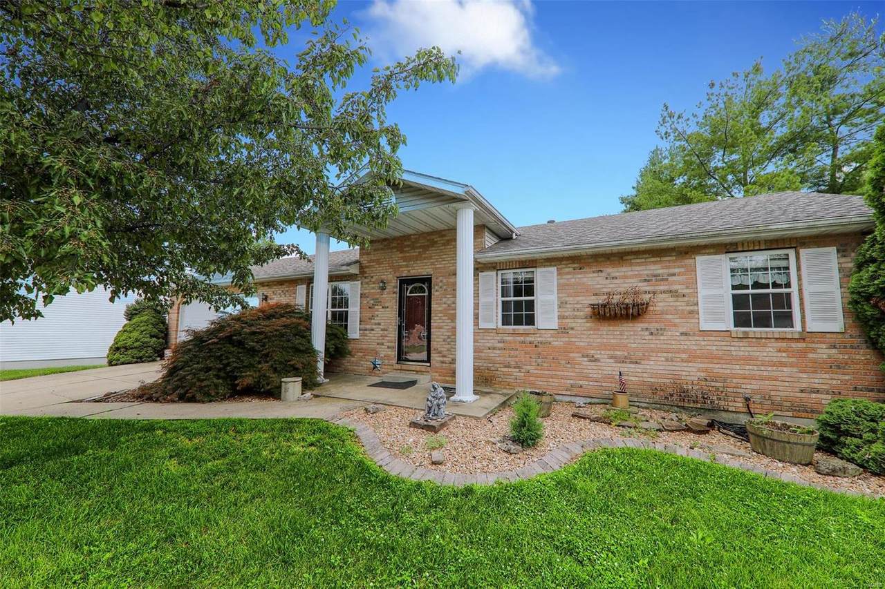 155 Northview - Photo 1