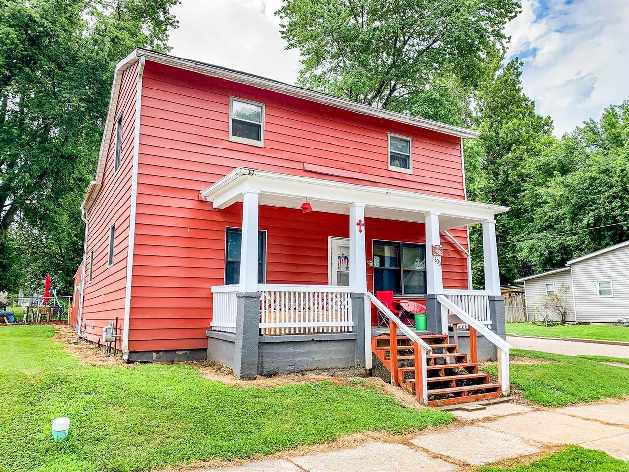 1300 Charles - Photo 1