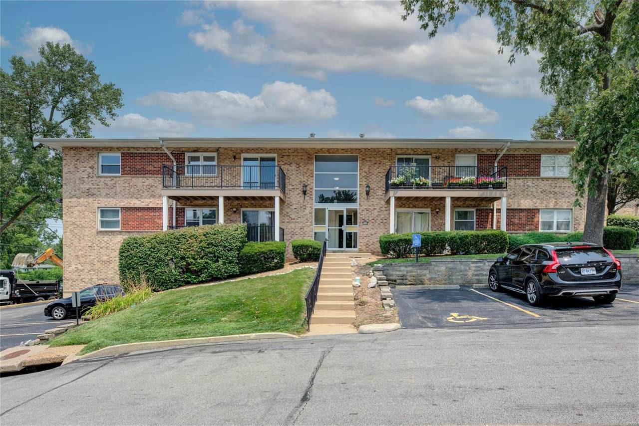 10395 Forest Brook Ln, Unit E - Photo 1