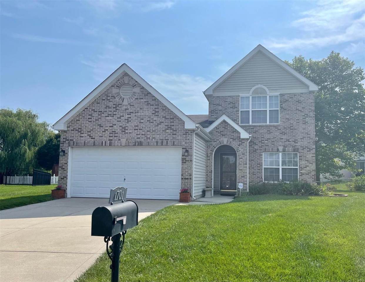 1701 Baxston Court - Photo 1