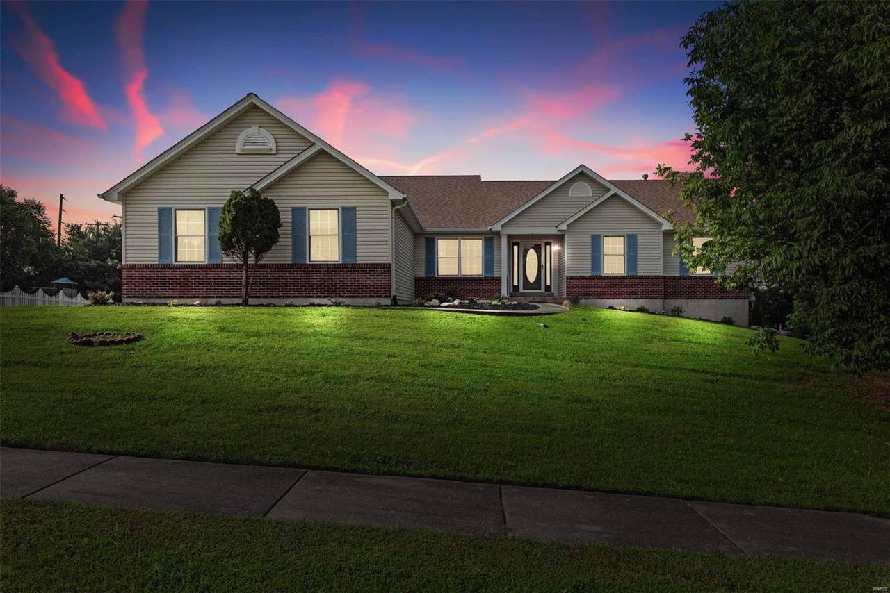 1249 Highland Circle Dr - Photo 1