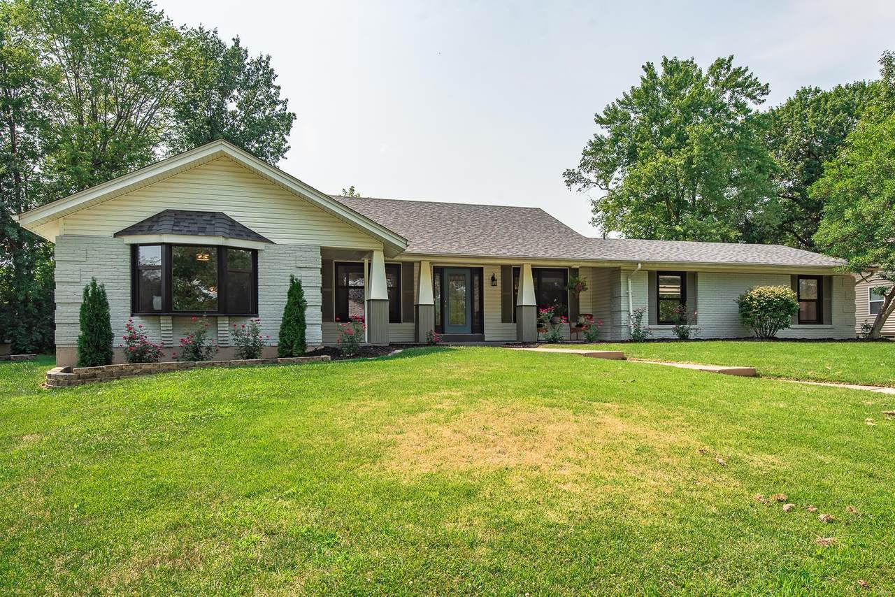 527 Hickory View Lane - Photo 1