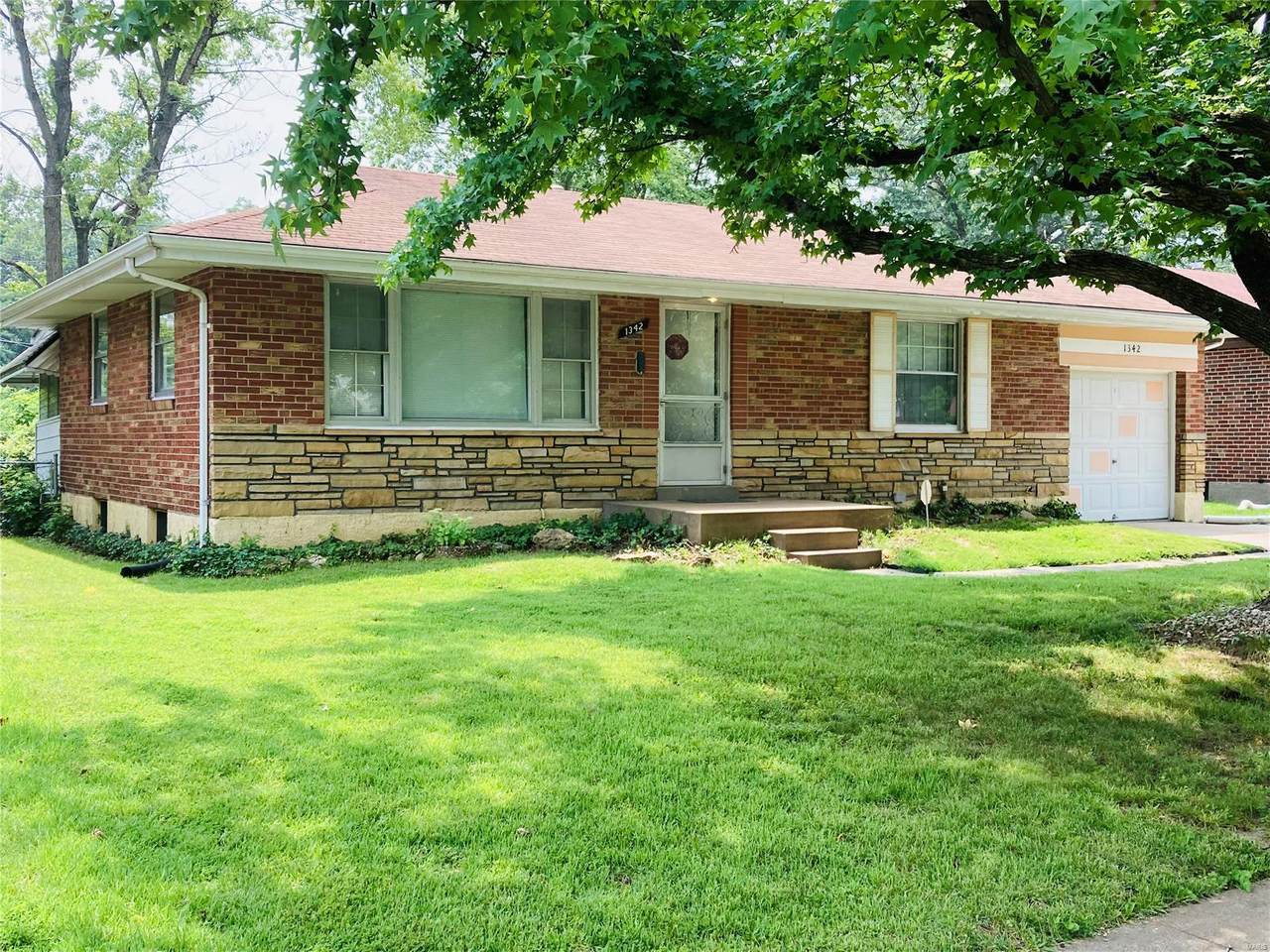 1342 Lang Drive - Photo 1