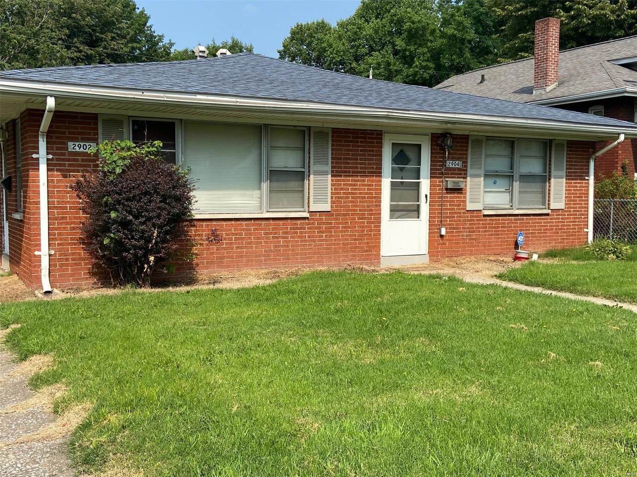 2904 Main Street - Photo 1