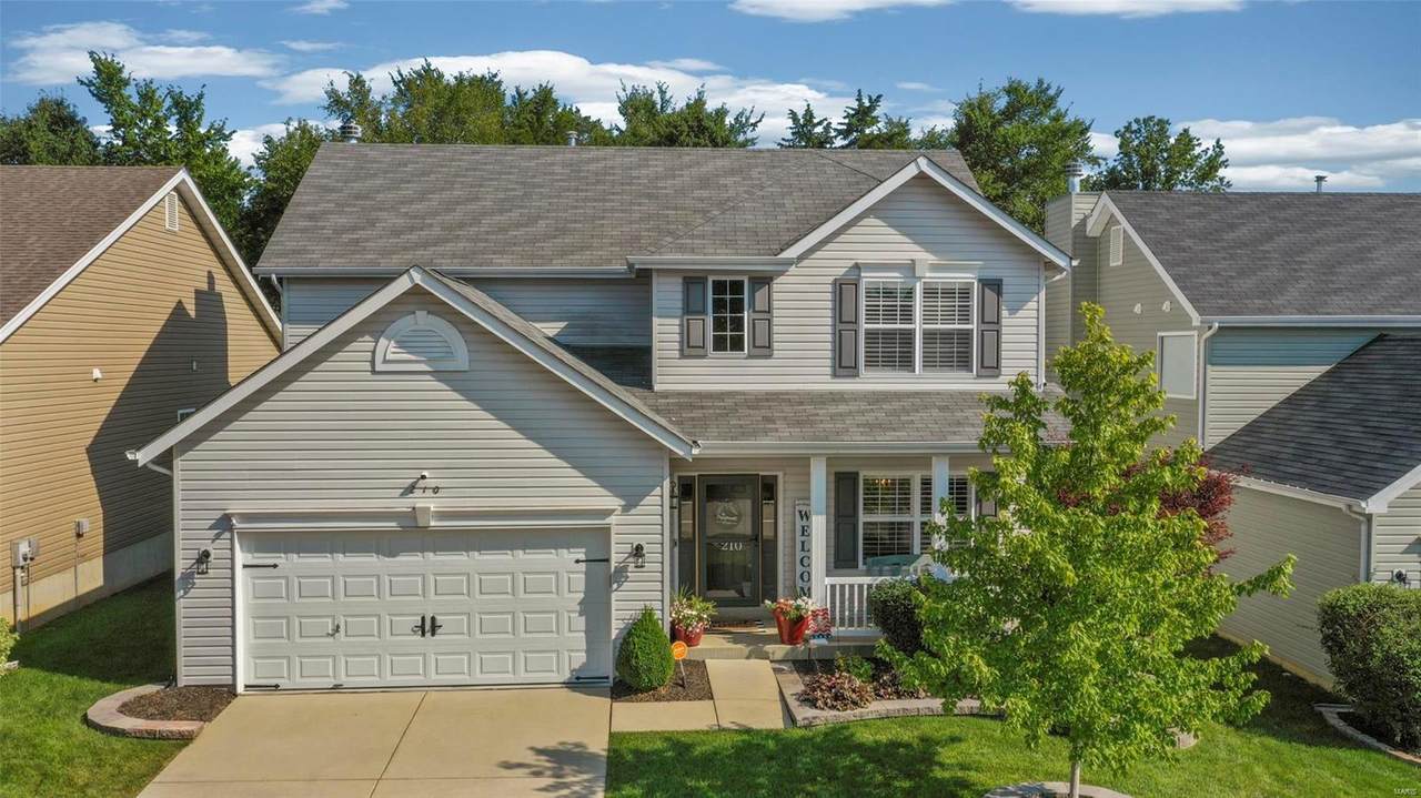 210 Wyndtrace Court - Photo 1