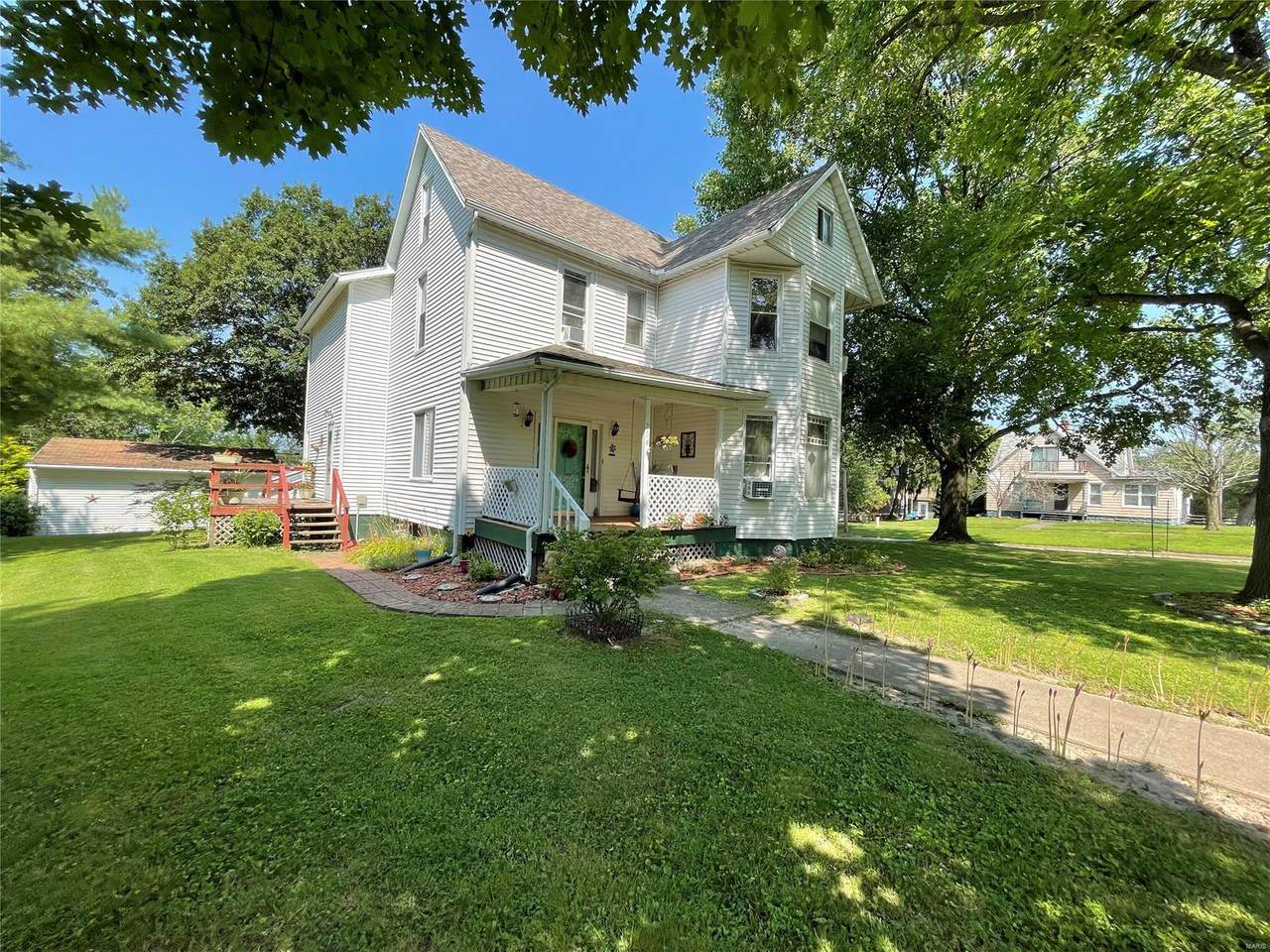 704 St Louis Street - Photo 1