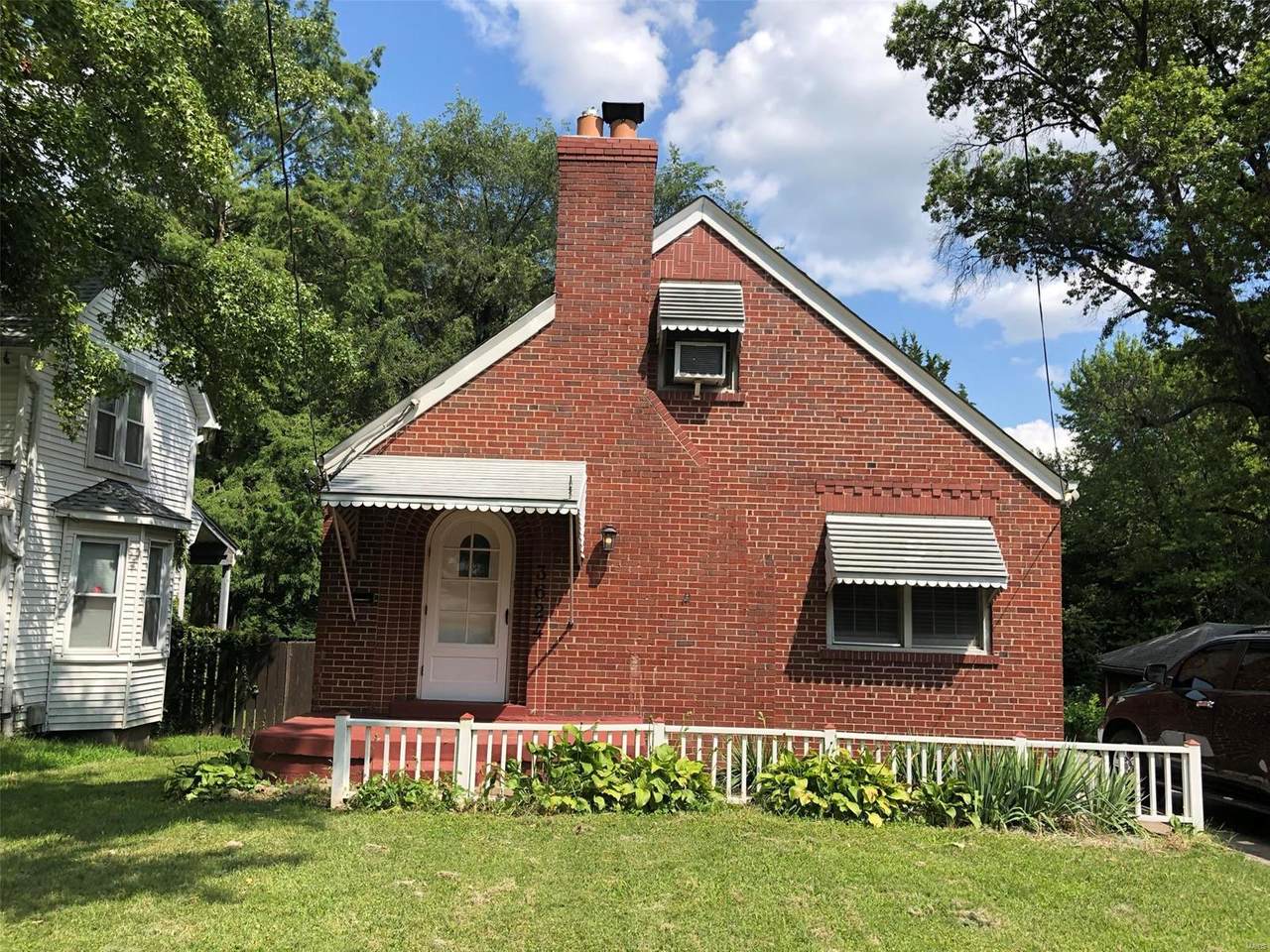 3624 Brown - Photo 1
