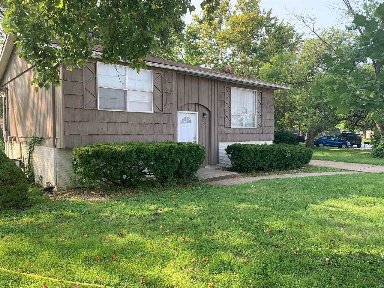 306 Saint Thomas Dr - Photo 1