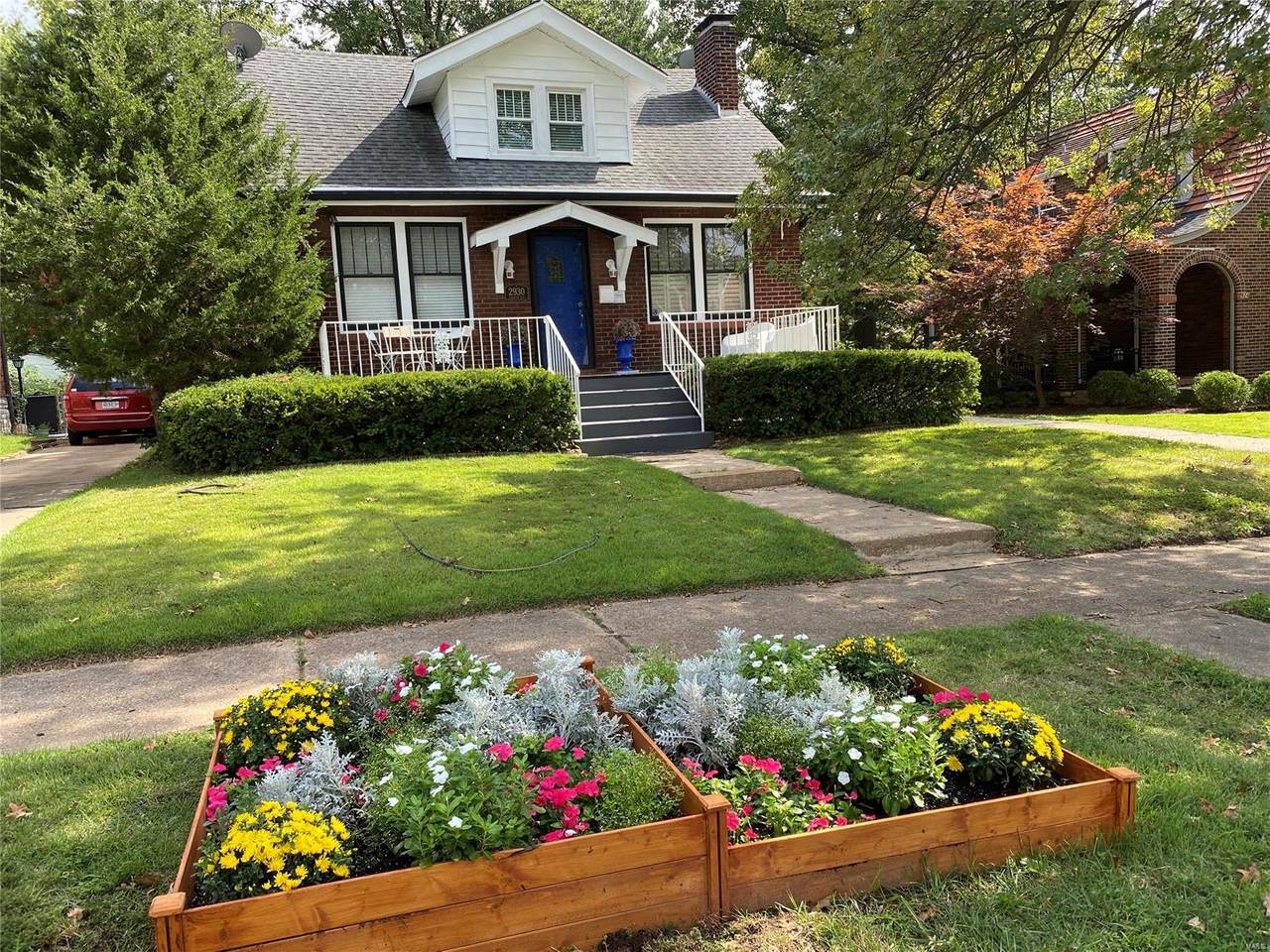 2930 Clearview Drive - Photo 1