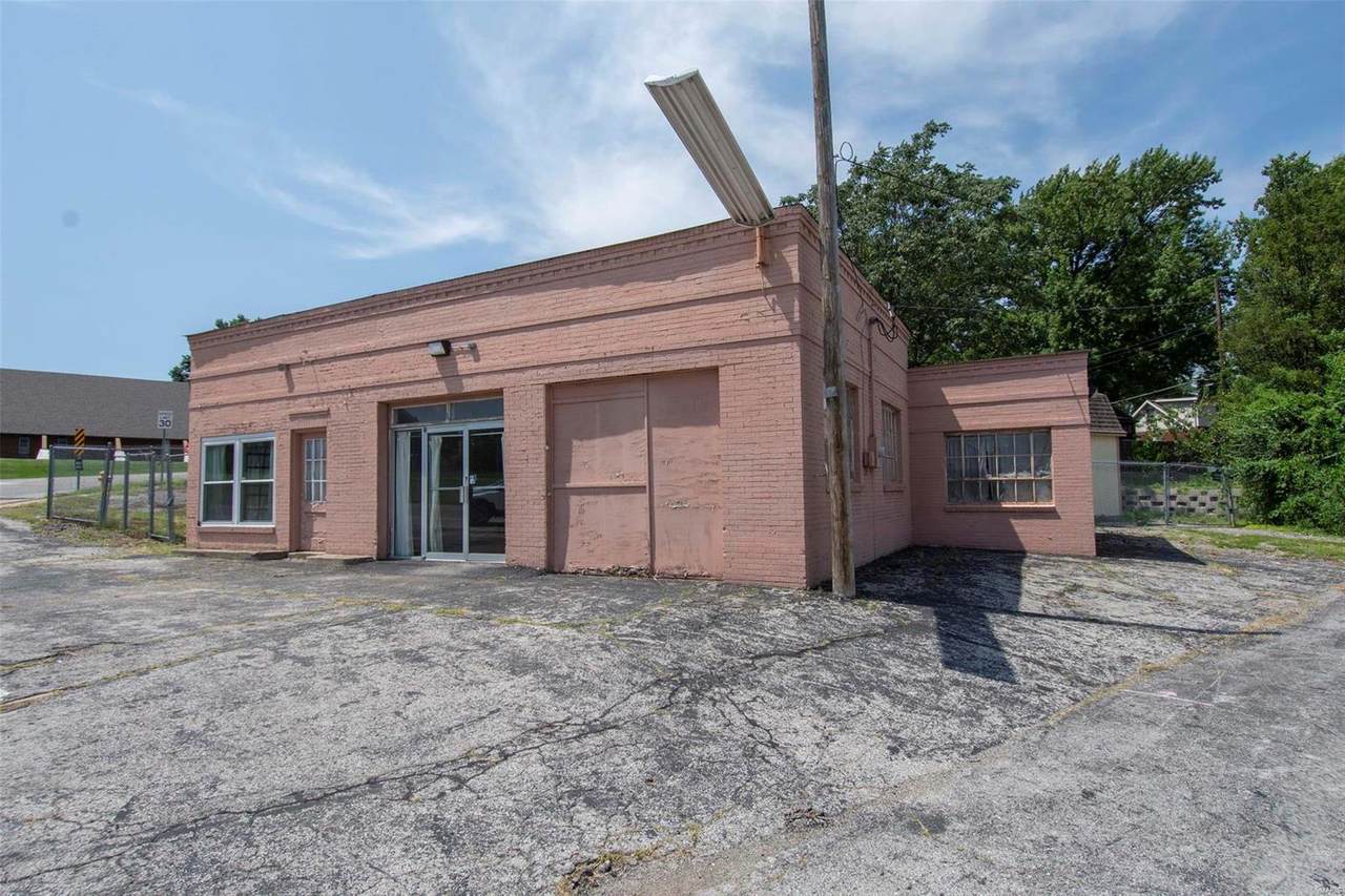 8900 Midland - Photo 1