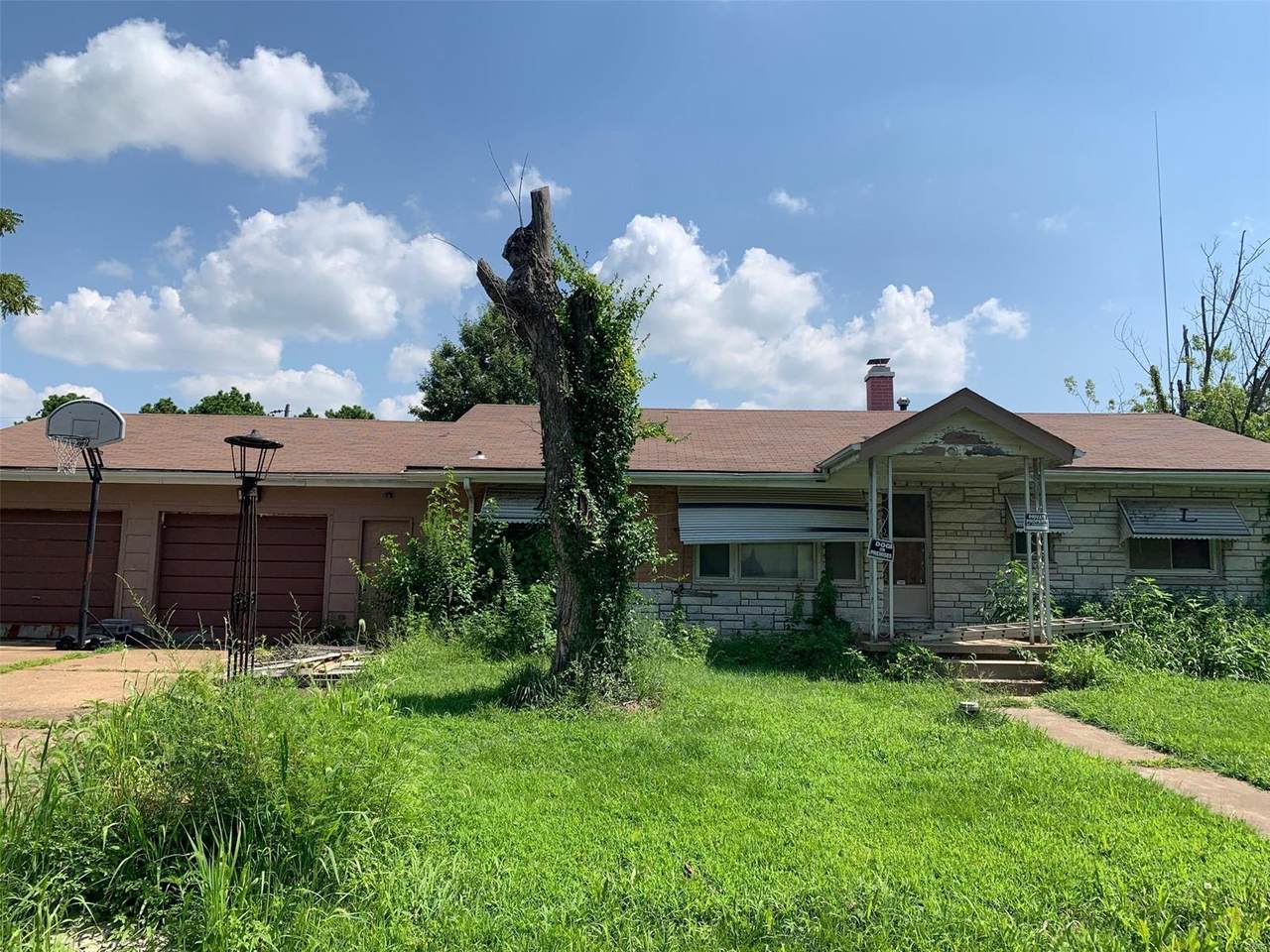 4 Nolan Hill Drive - Photo 1