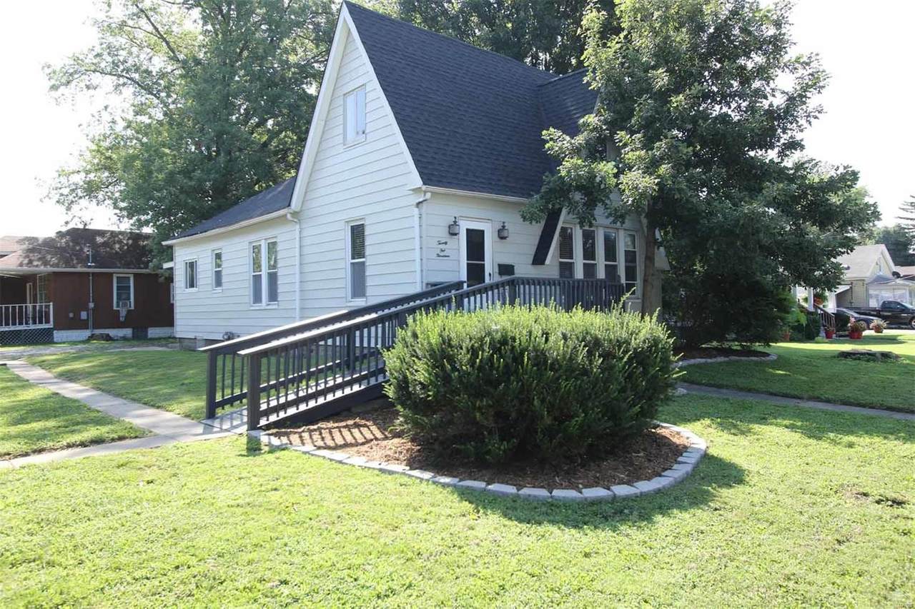 2119 Washington Avenue - Photo 1