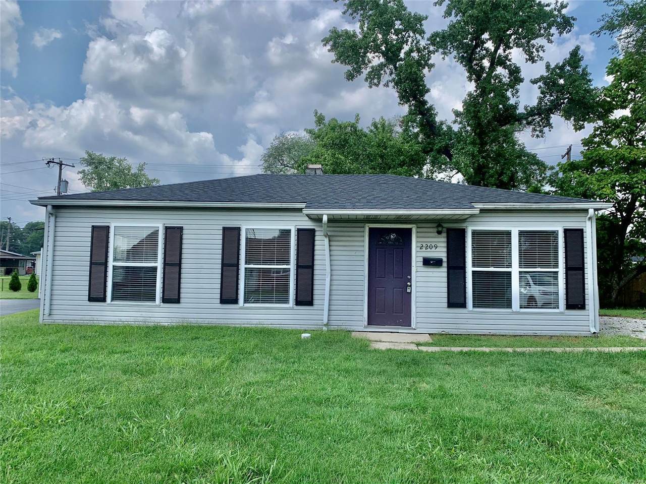 2209 Terminal Avenue - Photo 1