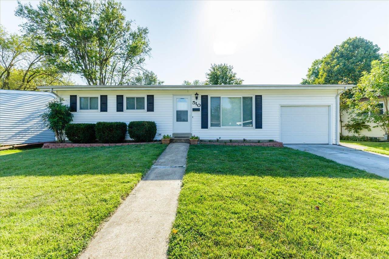 510 Moule Drive - Photo 1