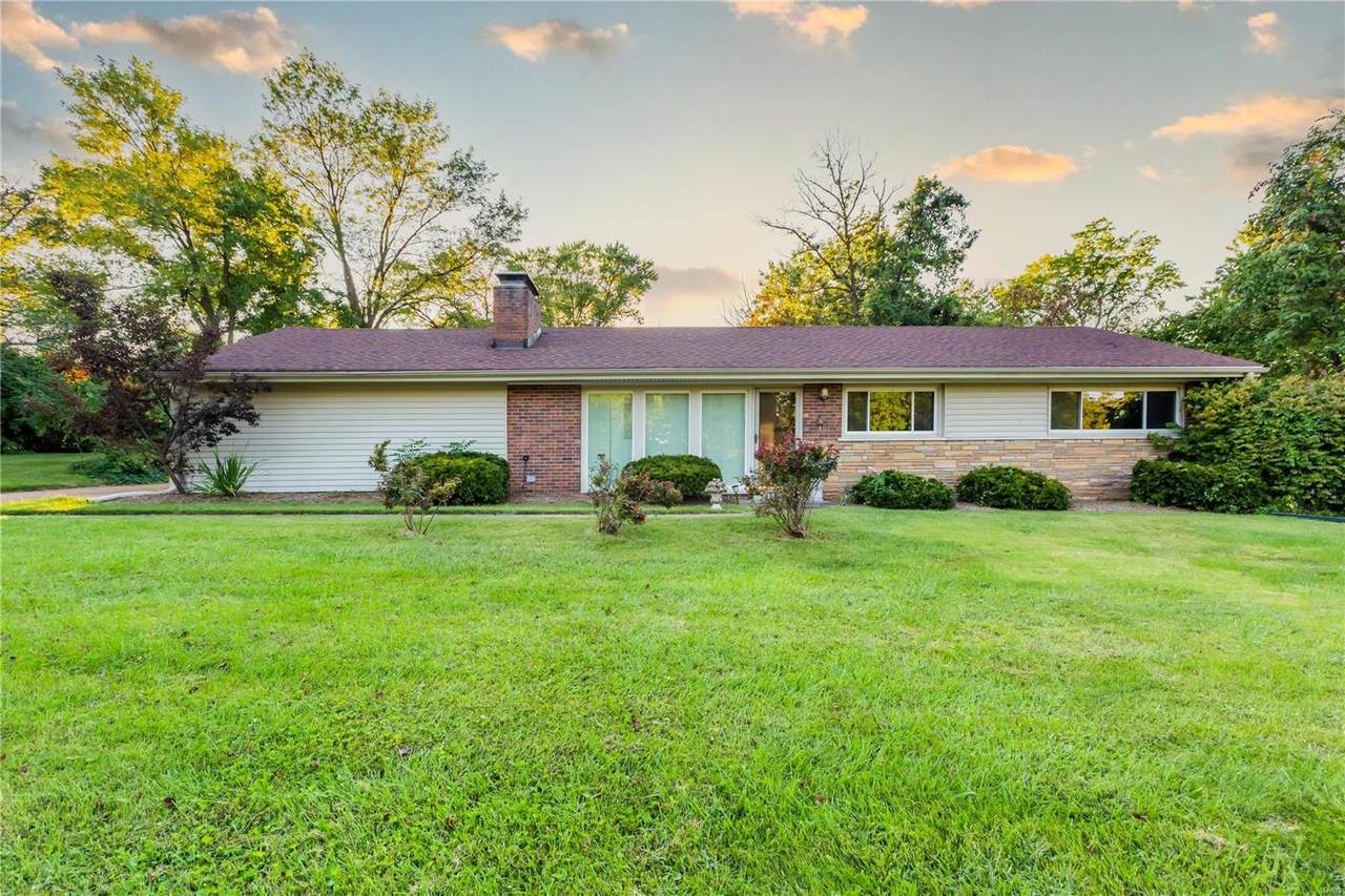8400 Louwen Drive - Photo 1