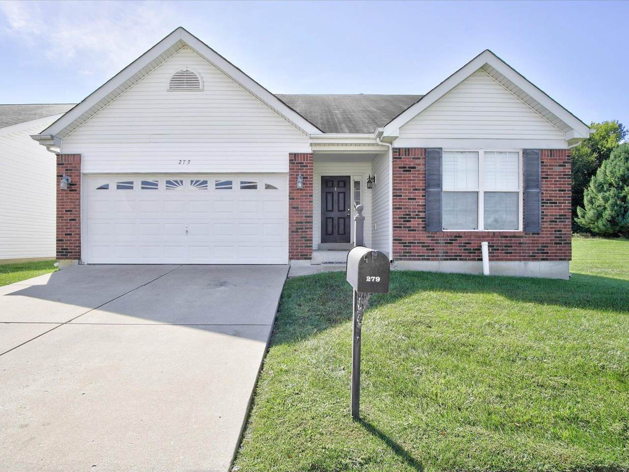 279 Fawn Oaks Lane - Photo 1