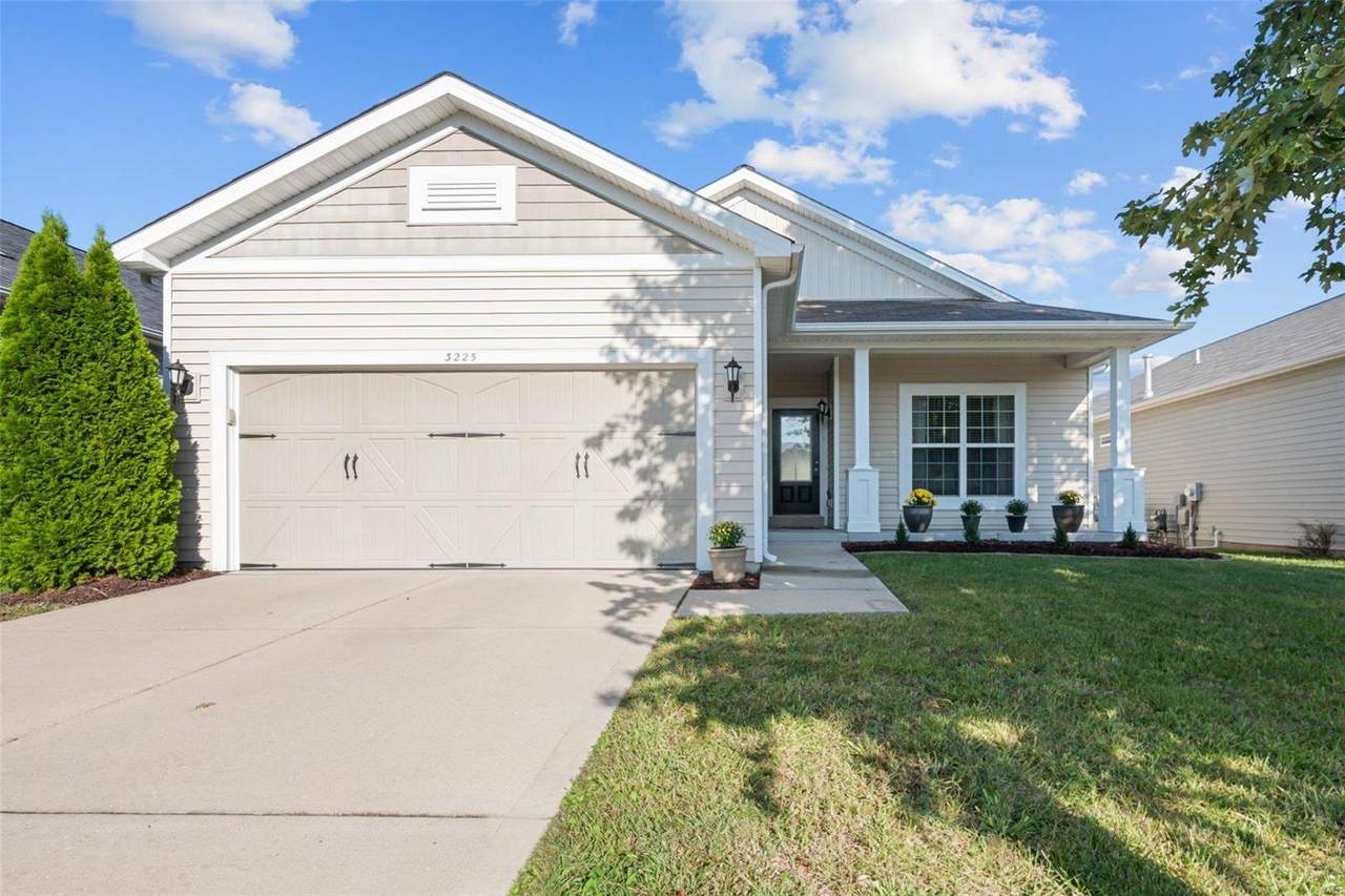 3225 Rivercrossing Place - Photo 1
