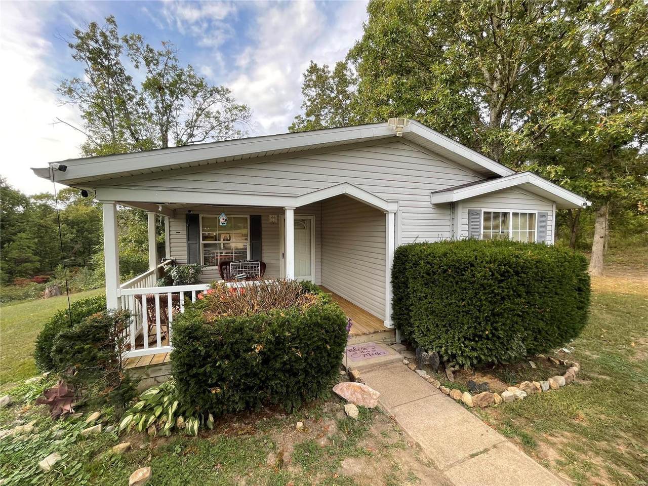 351 Truman Street - Photo 1