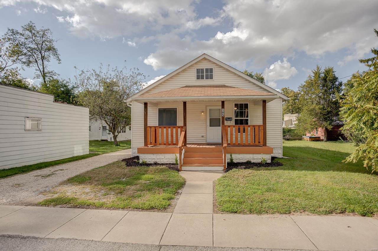 105 Main Street - Photo 1