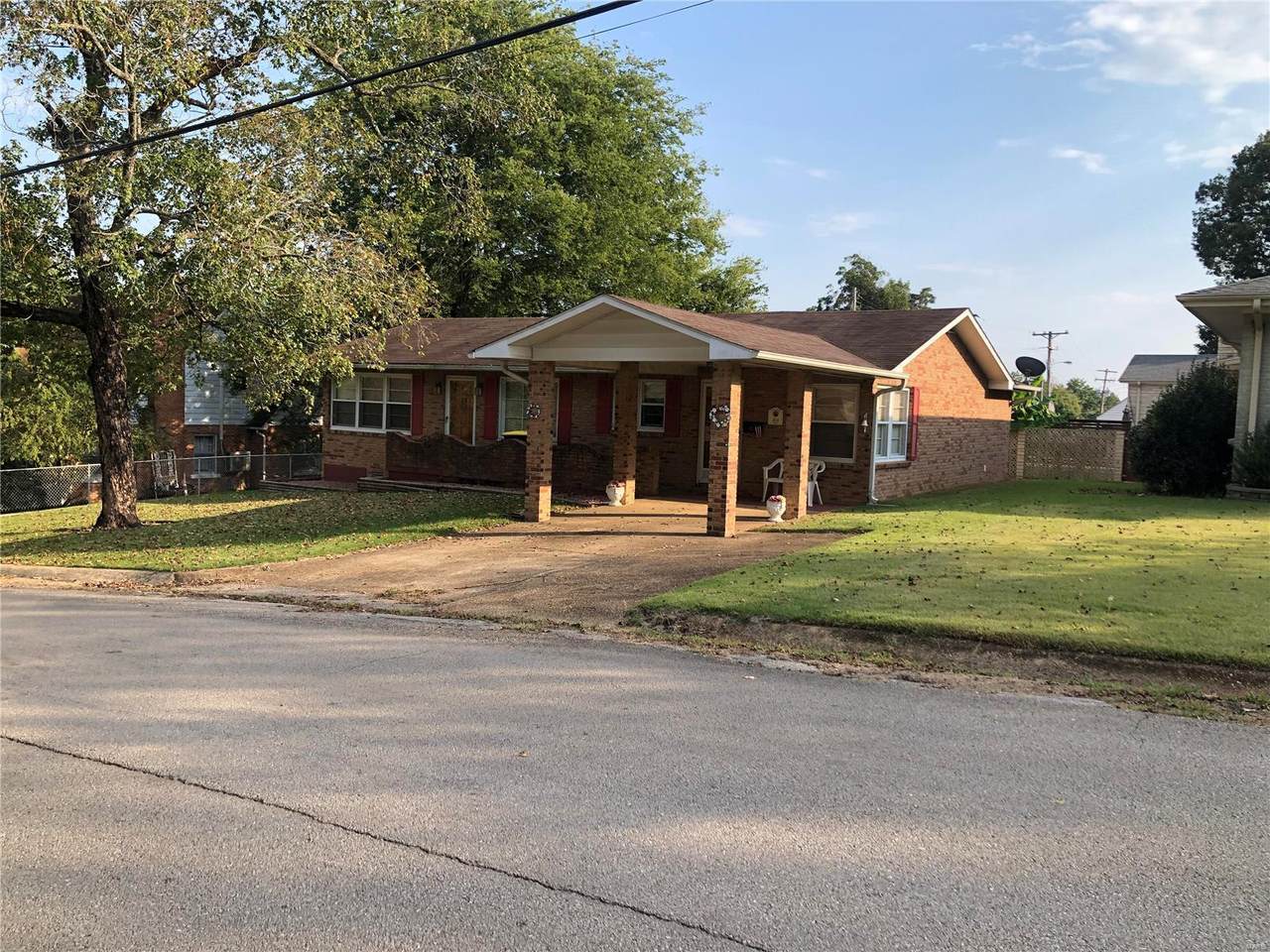 304 Summit - Photo 1